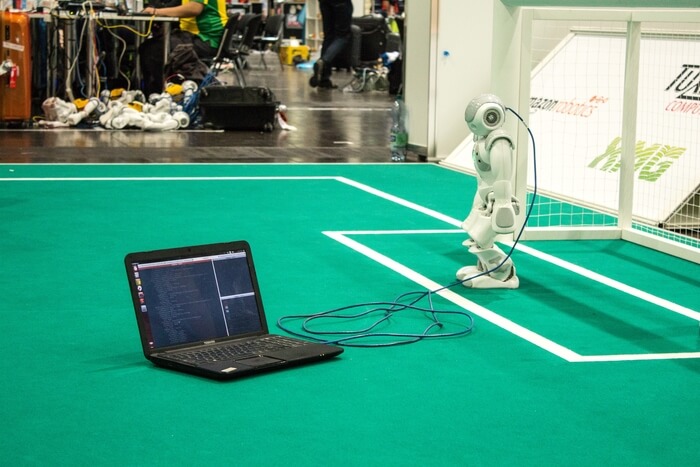 robot connected to laptop